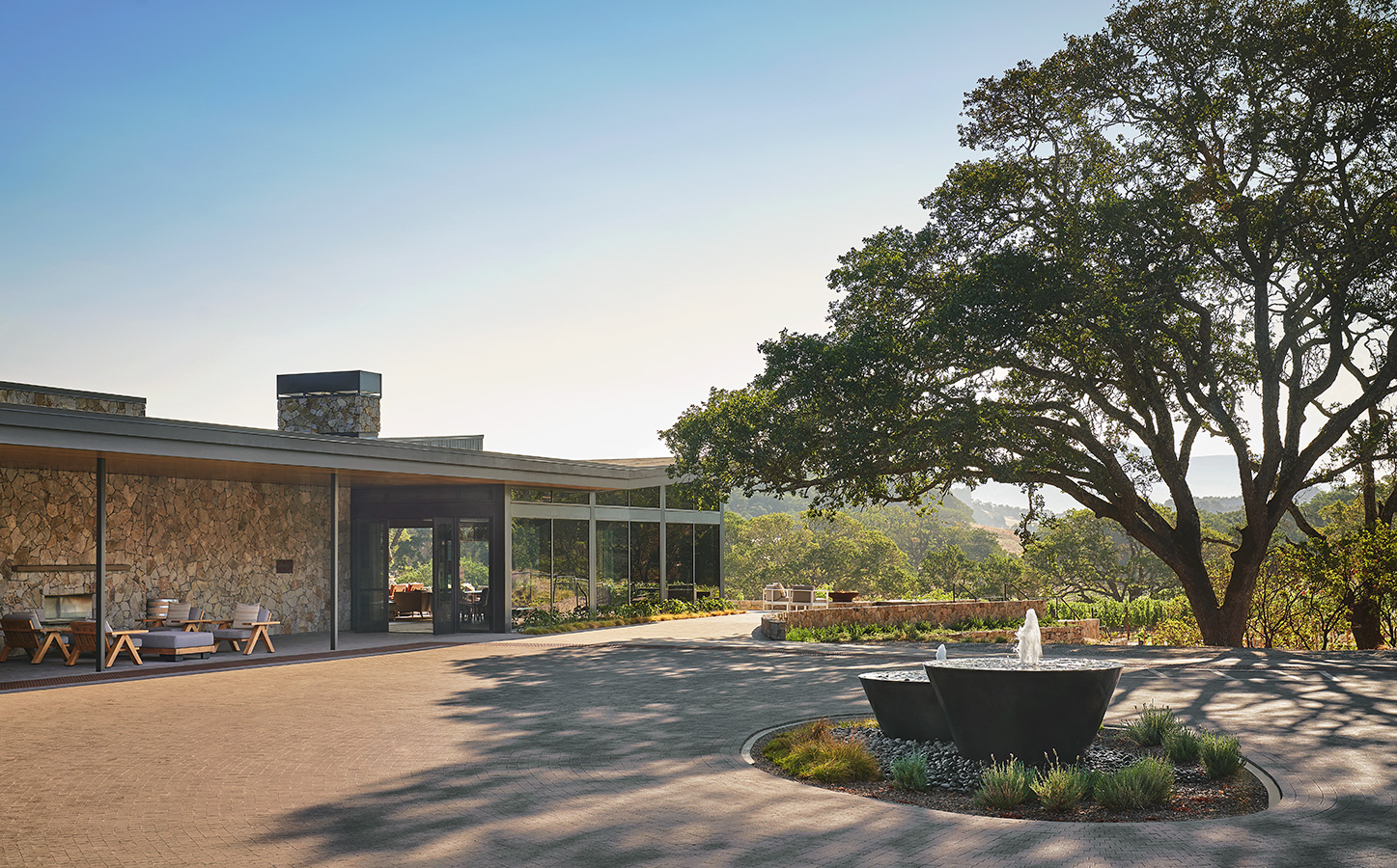 MHB-3-LOBBY-01-ARRIVAL-3006